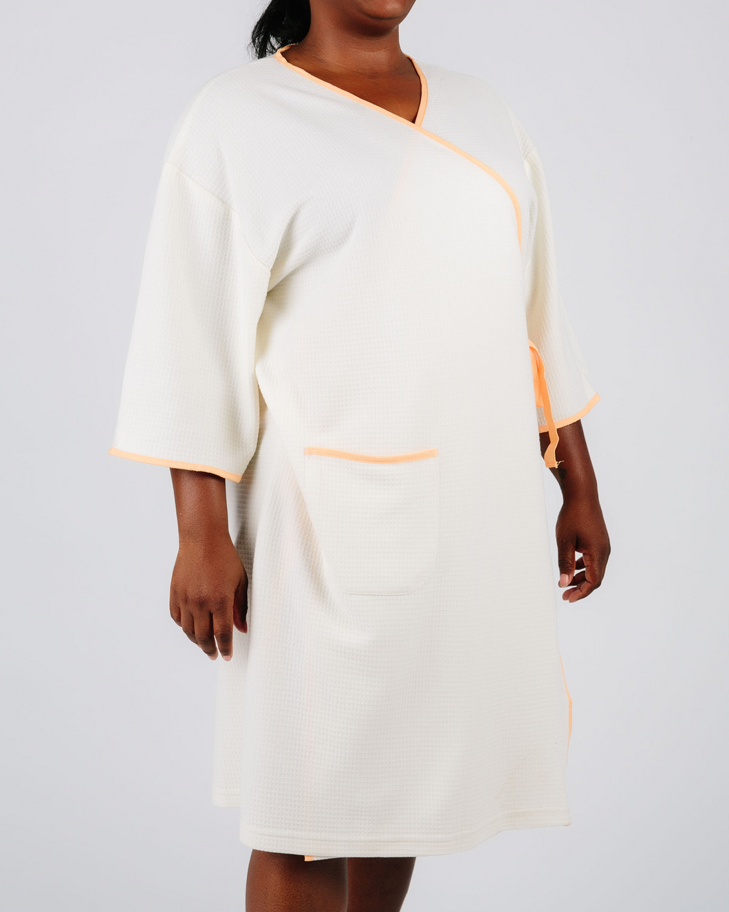 Plus-Size Luxury Hospital Gowns